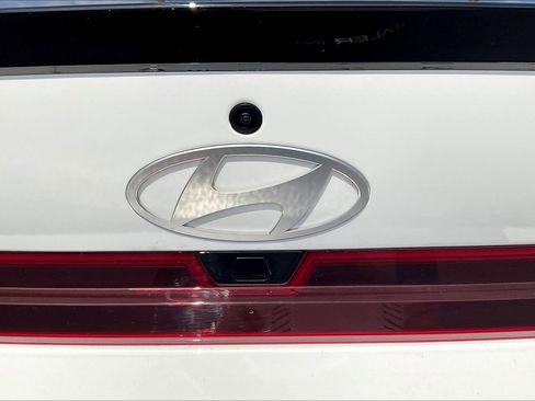 Certified 2026 Hyundai Elantra Sport FWD image 24