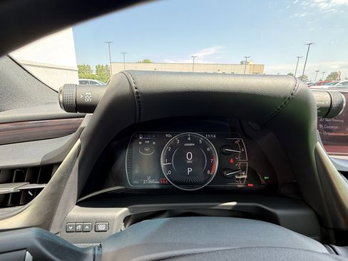 Used 2021 Lexus ES 250 w/ Premium Package AWD/4WD image 6