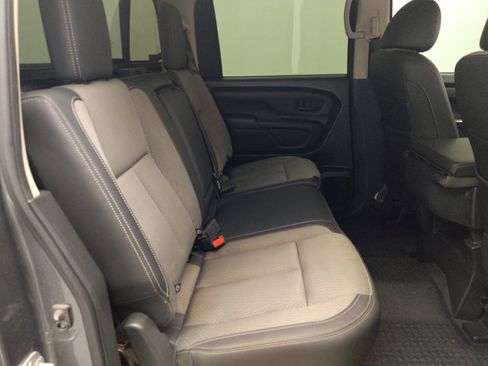 Used 2021 Nissan Titan S w/ S Utility Package RWD image 19