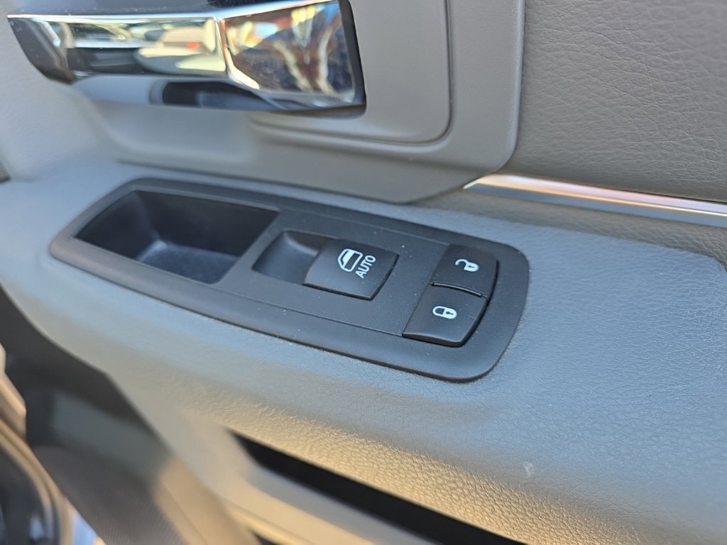Used 2020 RAM 1500 Warlock w/ Electronics Group AWD/4WD image 20