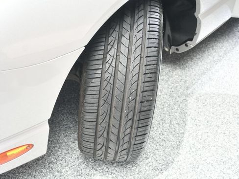 Used 2004 Ford Thunderbird RWD image 61