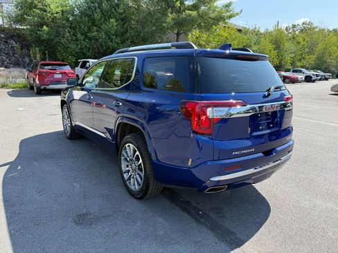 Certified 2023 GMC Acadia Denali w/ Denali Ultimate Package AWD/4WD image 3