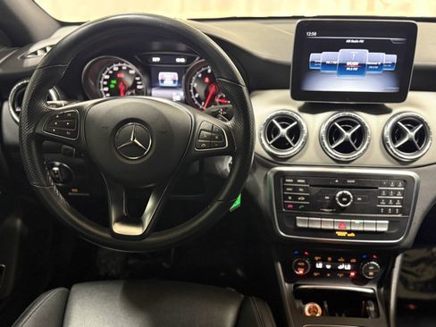 Used 2019 Mercedes-Benz CLA 250 4MATIC image 18