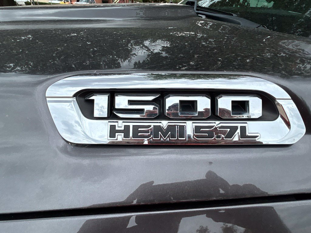 Used 2022 RAM 1500 Big Horn AWD/4WD image 9