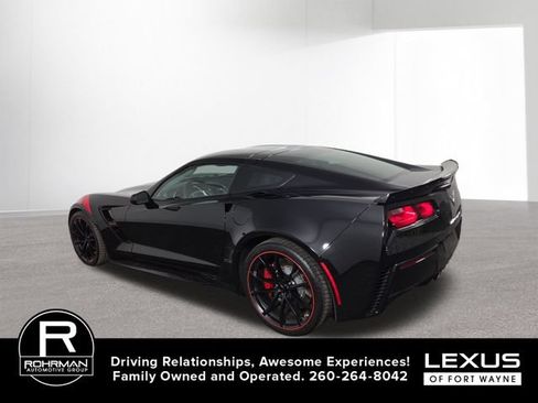 Used 2019 Chevrolet Corvette Grand Sport RWD image 11