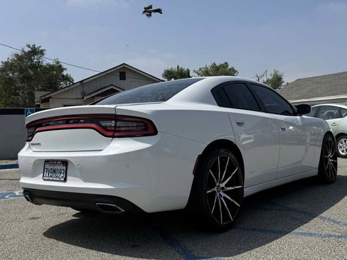 Used 2015 Dodge Charger SE w/ Popular Equipment Group RWD image 31