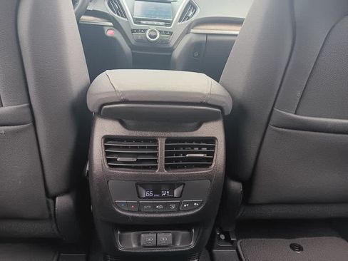 Used 2020 Acura MDX w/ Technology Package AWD/4WD image 15
