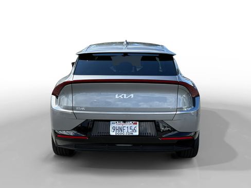 Used 2023 Kia EV6 Wind w/ Wind Technology Package AWD/4WD image 4