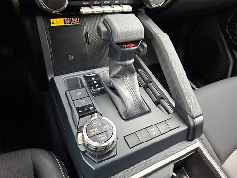 New 2025 Toyota Tacoma TRD Off-Road image 7