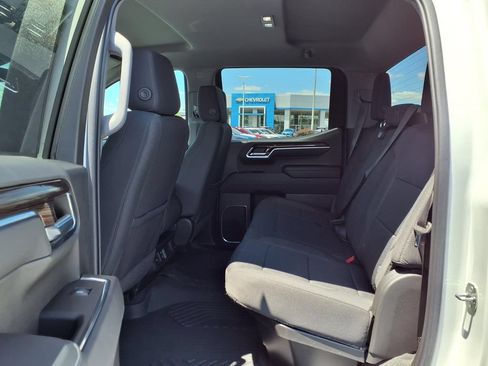 Used 2022 Chevrolet Silverado 1500 LT AWD/4WD image 21