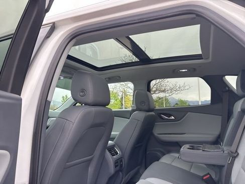 Used 2020 Chevrolet Blazer LT w/ Sound & Technology Package image 26