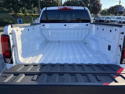 New 2026 Chevrolet Colorado LT image 10