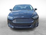 Used 2016 Ford Fusion Titanium image 2