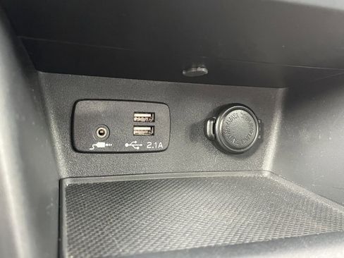 Certified 2022 Subaru Forester Premium w/ Popular Package #3 image 24