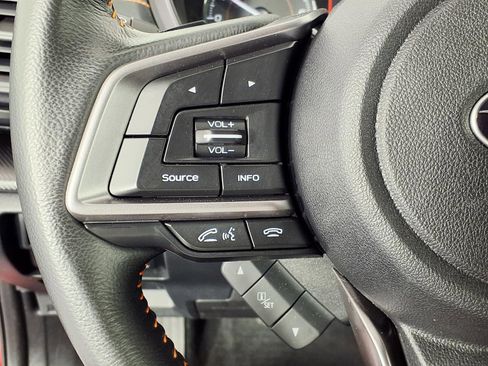 Used 2023 Subaru Crosstrek 2.0i Premium image 17