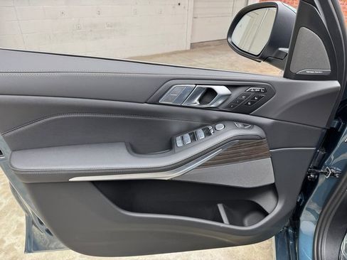 New 2026 BMW X7 xDrive40i w/ Executive Package image 10