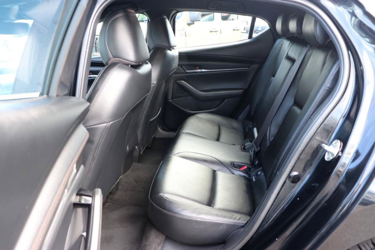 Used 2024 MAZDA MAZDA3 s FWD image 12