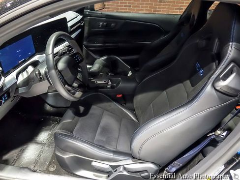 Used 2025 Ford Mustang Dark Horse RWD image 12