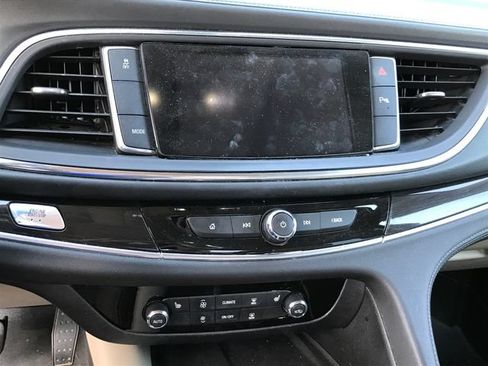Used 2019 Buick Enclave Essence w/ Trailering Package, 5000 lbs. FWD image 8