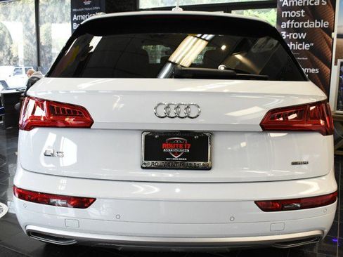 Used 2019 Audi Q5 2.0T Premium Plus w/ Premium Plus Package AWD/4WD image 10