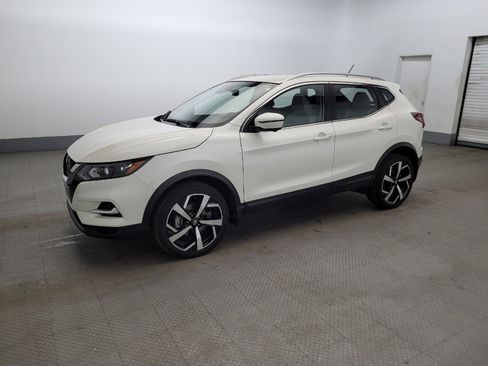 Used 2020 Nissan Rogue Sport SL AWD/4WD image 2