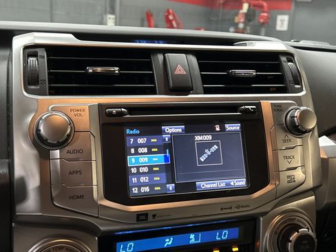 Used 2017 Toyota 4Runner Limited AWD/4WD image 13