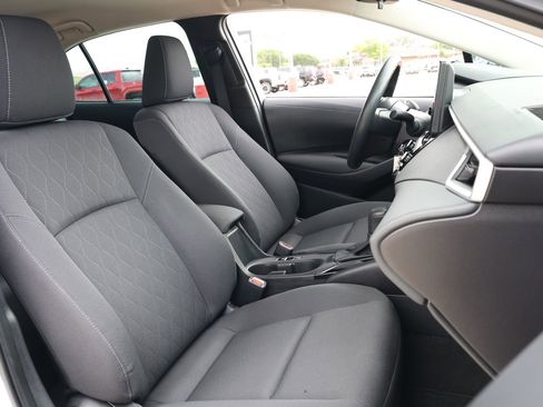 Used 2024 Toyota Corolla LE FWD image 26