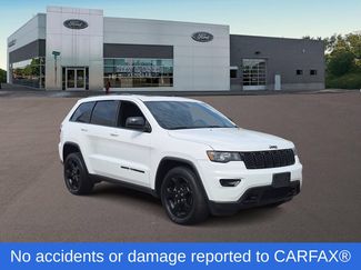 Used 2018 Jeep Grand Cherokee Laredo AWD/4WD video 2