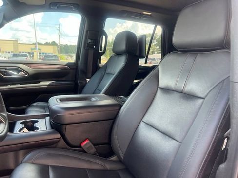 Used 2023 Chevrolet Tahoe RST w/ Luxury Package AWD/4WD image 17
