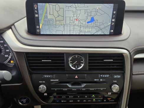 Used 2020 Lexus RX 450h AWD w/ Luxury Package image 18