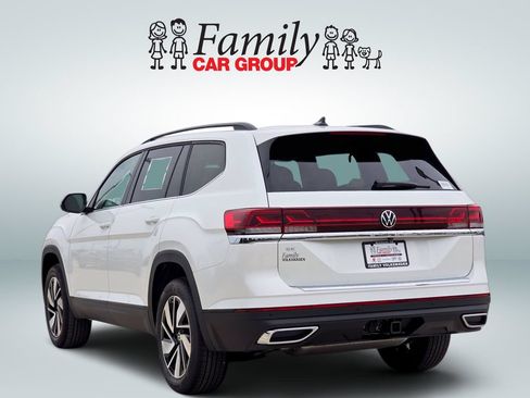 New 2026 Volkswagen Atlas SE FWD image 3