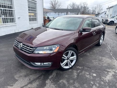 Used 2014 Volkswagen Passat TDI SEL Premium image 1