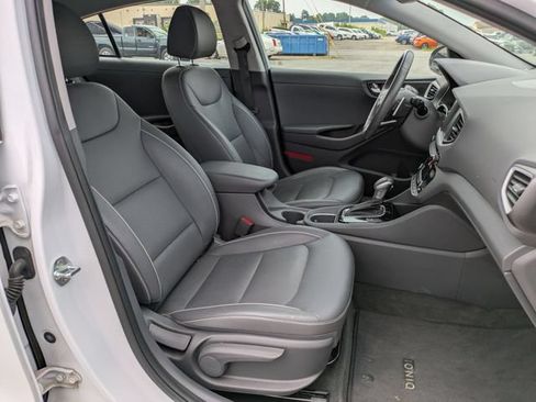 Used 2019 Hyundai Ioniq Limited FWD image 22