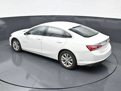 Used 2019 Chevrolet Malibu LT FWD image 32