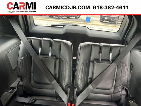Used 2018 Ford Explorer Platinum AWD/4WD image 37