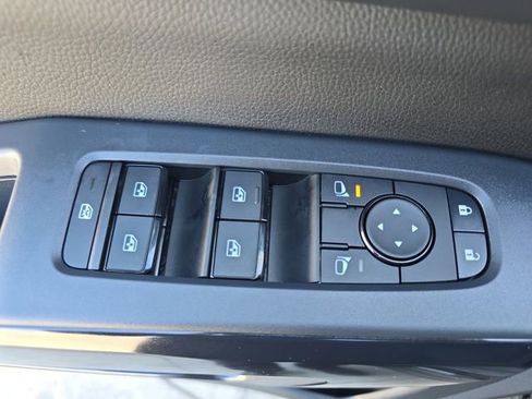 New 2026 Nissan Pathfinder SV FWD image 30