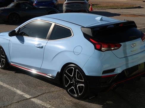 Used 2020 Hyundai Veloster N w/ Performance Package image 13