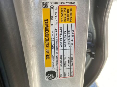 Used 2022 Chevrolet Silverado 1500 LT image 33