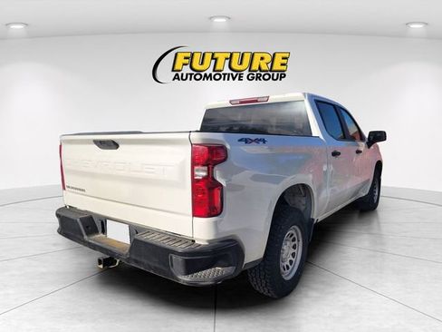 Used 2021 Chevrolet Silverado 1500 W/T w/ WT Value Package image 3