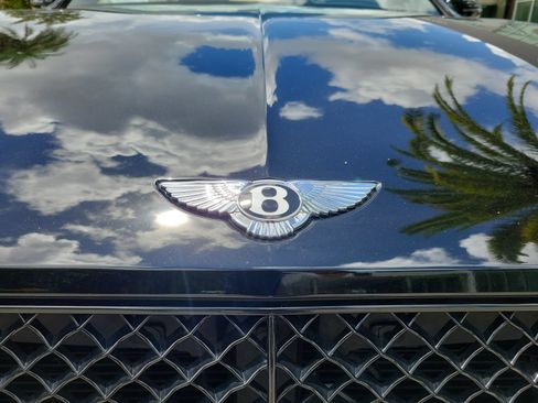 Used 2022 Bentley Continental GT AWD/4WD image 13