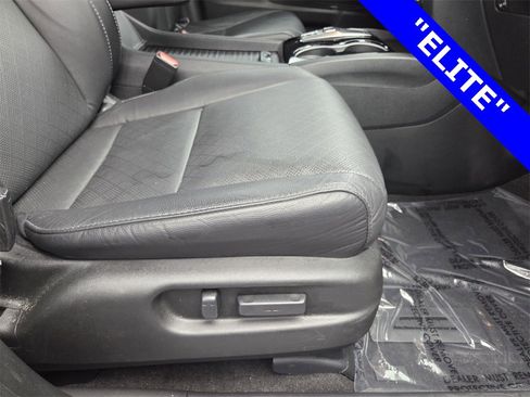 Used 2023 Honda Passport Elite image 19