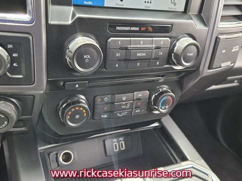 Used 2016 Ford F150 XLT w/ Equipment Group 302A Luxury AWD/4WD image 25