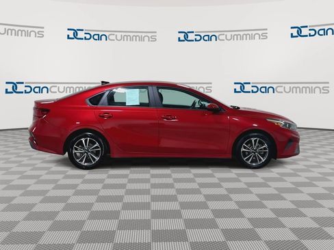 Used 2024 Kia Forte LXS FWD image 2