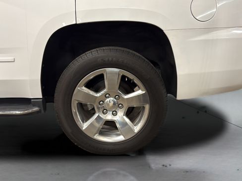 Used 2020 Chevrolet Tahoe Premier AWD/4WD image 27