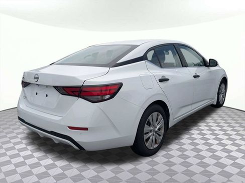 Used 2024 Nissan Sentra S FWD image 3