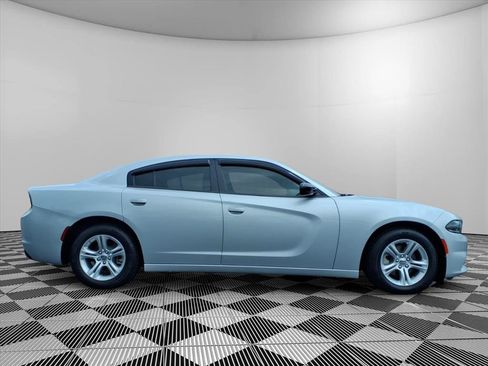 Used 2023 Dodge Charger SXT RWD image 31