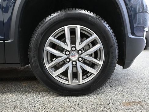 Used 2019 GMC Acadia SLE w/ Driver Alert Package I image 16