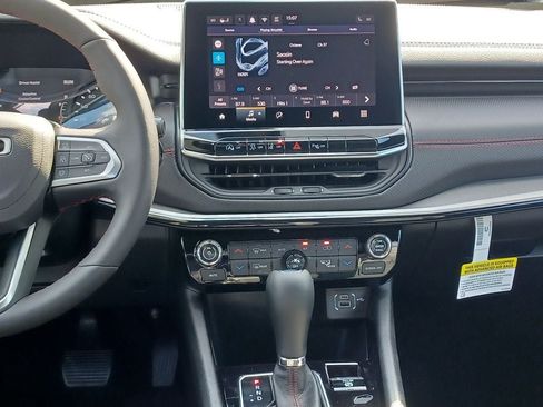 New 2026 Jeep Compass Trailhawk AWD/4WD image 30