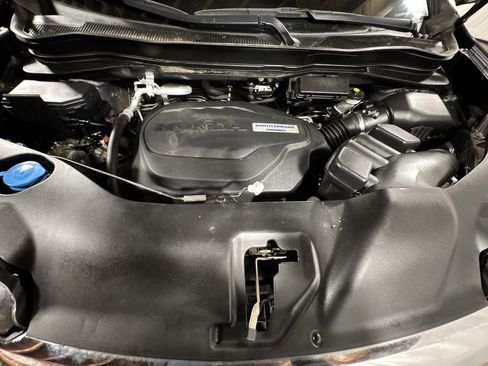 Used 2019 Honda Pilot LX image 32