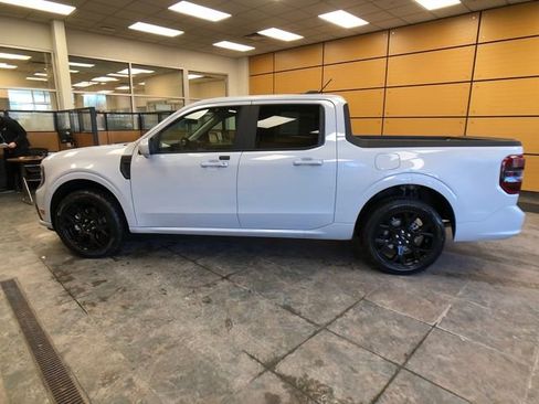 New 2026 Ford Maverick Lobo image 4